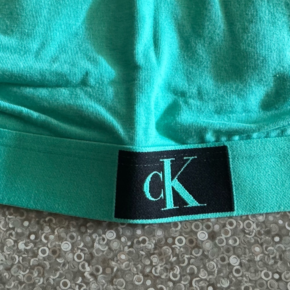 Calvin Klein New with tags 
1996 Plus Size Unlined Bralette Size: 1X - Picture 6 of 9
